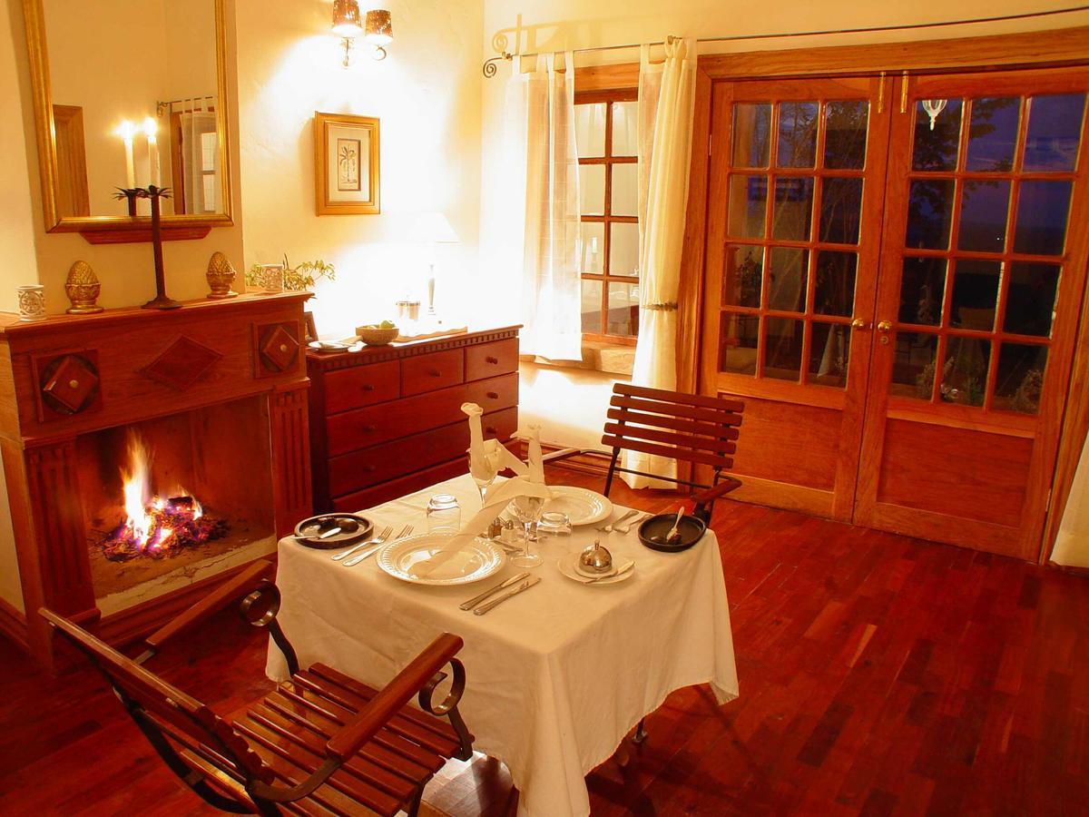 ليفينغستون Stanley Safari Lodge المظهر الخارجي الصورة