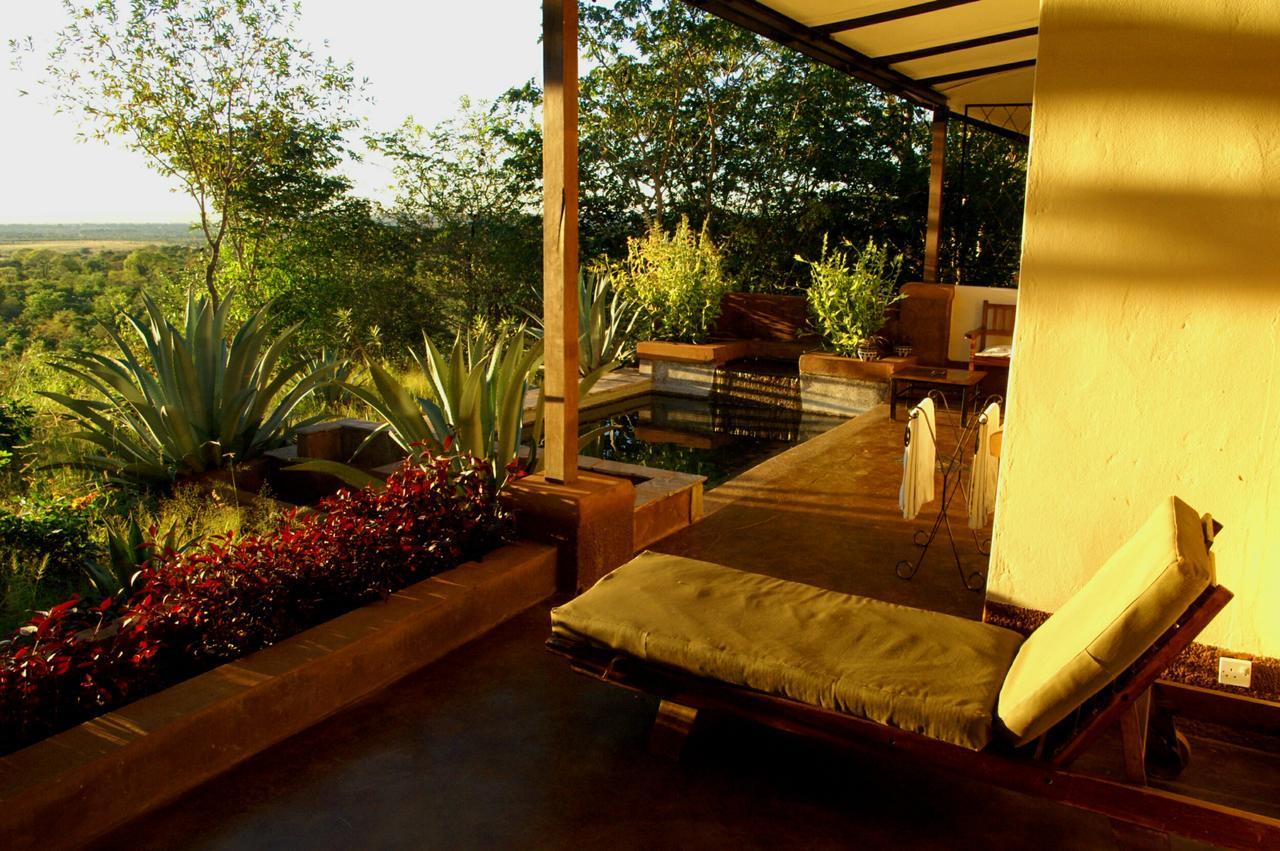 ليفينغستون Stanley Safari Lodge المظهر الخارجي الصورة