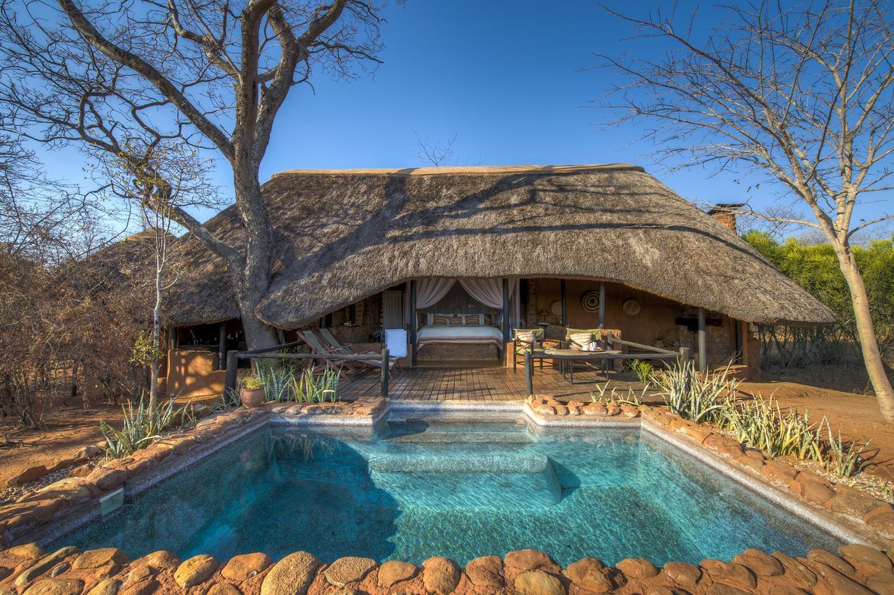 ليفينغستون Stanley Safari Lodge المظهر الخارجي الصورة